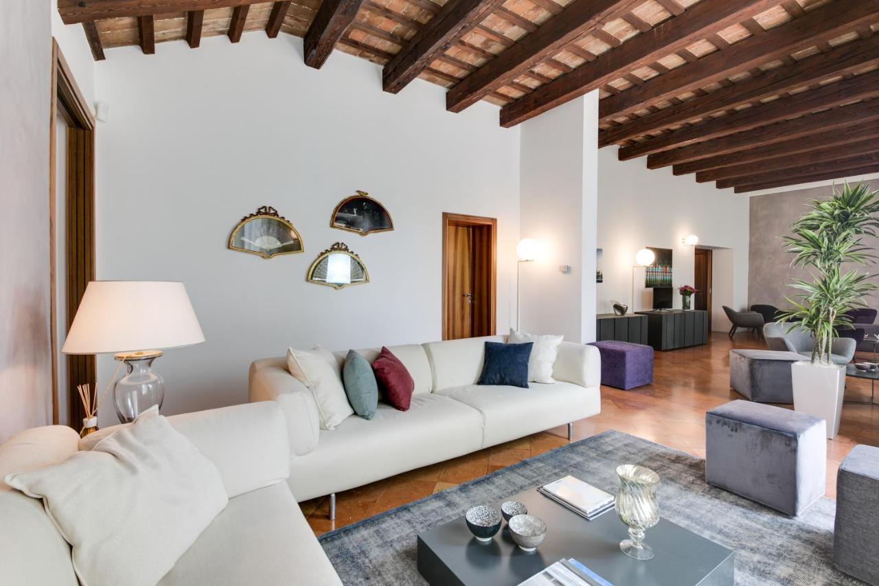 Corte Livia Room & Breakfast Форли Экстерьер фото